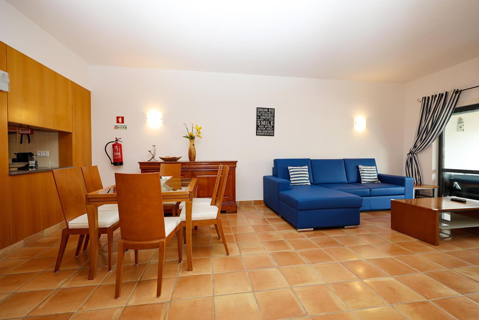 B39 - Marina Hill Apartment Lagos Bagian luar foto